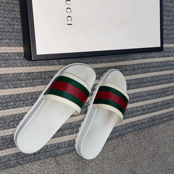 Gucci Sides white size 9 GUCCI Worldwide Sneakers in White Multi | Size 9 – More Than  main image 2